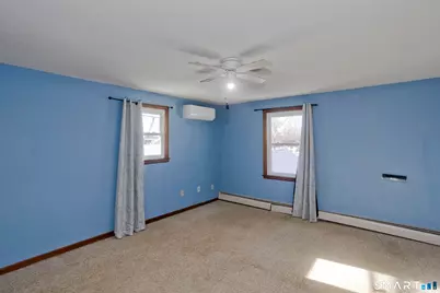 127 Windsor Street, Enfield, CT 06082 - Photo 4