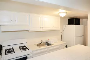 60 Olive St, Bridgeport, CT 06605 - Photo 14