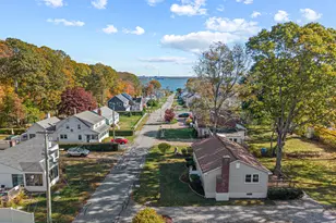 48 Billow Rd, East Lyme, CT 06357 - Photo 6