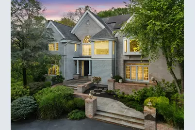 39 Running Brook Lane, New Canaan, CT 06840 - Photo 2