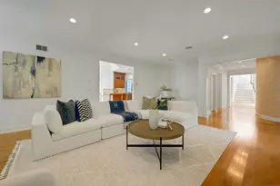 39 Running Brook Ln, New Canaan, CT 06840 - Photo 8