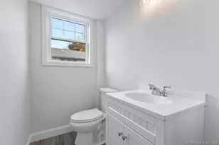 1091 Whalley Ave, New Haven, CT 06515 - Photo 12