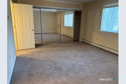 31 Sutton Place #31, Bloomfield, CT 06002 - Photo 18