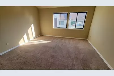 21 Deer Run #21, Bethel, CT 06801 - Photo 12