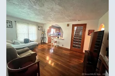 142 Palm Street, Bridgeport, CT 06610 - Photo 2