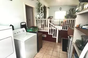 142 Palm St, Bridgeport, CT 06610 - Photo 12