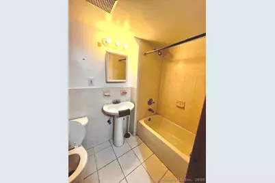 142 Palm Street, Bridgeport, CT 06610 - Photo 22