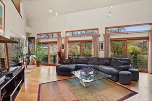 198 E Middle Patent Rd, Stamford, CT 06831 - Photo 10