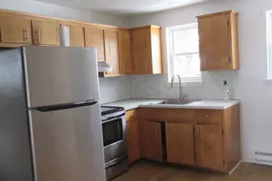 152 Surrey Dr, Bristol, CT 06010 - Photo 4