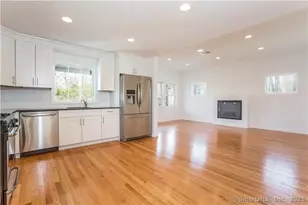 17 Oenoke Pl, Stamford, CT 06907 - Photo 6