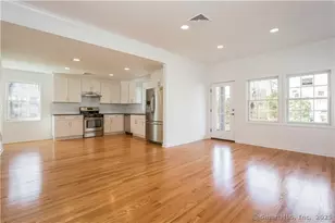 17 Oenoke Pl, Stamford, CT 06907 - Photo 4