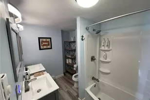 5 Pearl St, Groton, CT 06355 - Photo 8