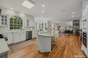 14 Riverside Dr, Waterford, CT 06385 - Photo 10