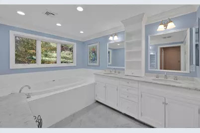 75 Arlen Way, West Hartford, CT 06117 - Photo 24