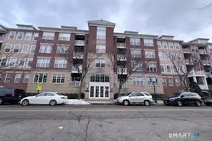 25 Adams Ave, Stamford, CT 06902 - Photo 36