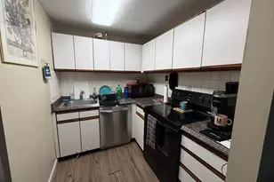 280 Burgundy Hill Ln, Middletown, CT 06457 - Photo 2