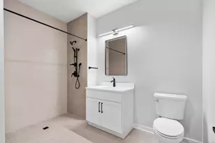 9 John St, Clinton, CT 06413 - Photo 14