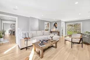 6680 Main St, Trumbull, CT 06611 - Photo 6