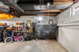 36 Oronoque Rd, Milford, CT 06461 - Photo 32