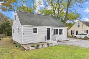 36 Oronoque Rd, Milford, CT 06461 - Photo 4