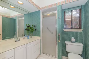 701 Heritage Vlg, Southbury, CT 06488 - Photo 10