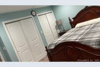 994 Bunker Hill Avenue, Waterbury, CT 06708 - Photo 24