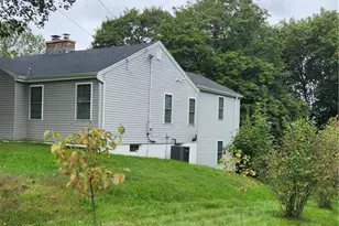 994 Bunker Hill Ave, Waterbury, CT 06708 - Photo 6