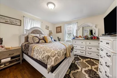 631 Fairview Avenue, Bridgeport, CT 06606 - Photo 8