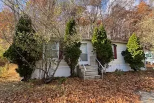 44 Norwich Ave, Norwich, CT 06360 - Photo 4