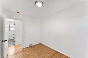 3 Daves Ln, Newtown, CT 06470 - Photo 22