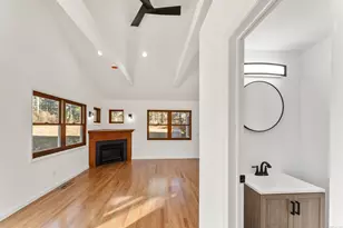 3 Daves Ln, Newtown, CT 06470 - Photo 18