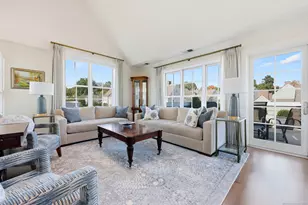 77 Havemeyer Ln, Stamford, CT 06902 - Photo 12