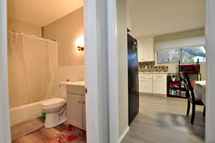 62 Tuthill St, West Haven, CT 06516 - Photo 32