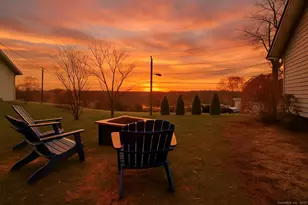 6 Holly Ln, Wallingford, CT 06492 - Photo 6