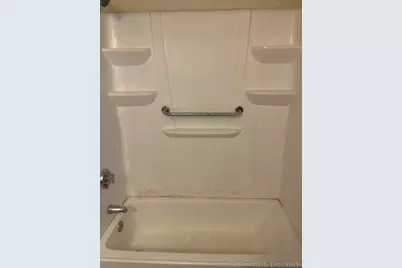 15 Dickerman Avenue, Windsor Locks, CT 06096 - Photo 12