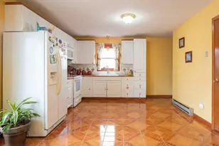 278 Wall St, Waterbury, CT 06704 - Photo 6