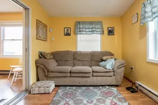 278 Wall St, Waterbury, CT 06704 - Photo 8