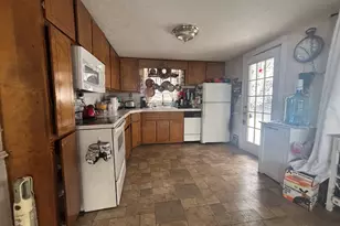 222 Mountain Rd, Ellington, CT 06029 - Photo 12