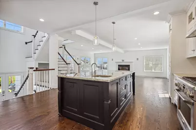 35 5th Avenue, Stratford, CT 06615 - Photo 6