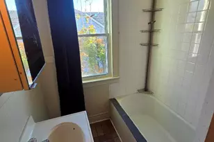 67 Fox St, Waterbury, CT 06708 - Photo 12