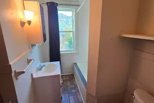 67 Fox St, Waterbury, CT 06708 - Photo 14