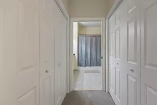 1 King Philip Dr, West Hartford, CT 06117 - Photo 14