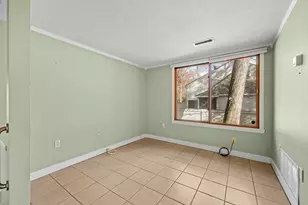 27 Farmington Chase Crescent, Farmington, CT 06032 - Photo 8