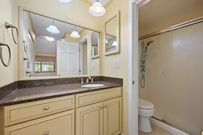 27 Farmington Chase Crescent, Farmington, CT 06032 - Photo 22