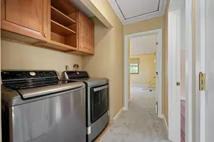 27 Farmington Chase Crescent, Farmington, CT 06032 - Photo 18