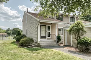 592 Mountain Rd, West Hartford, CT 06117 - Photo 1