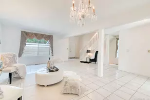 592 Mountain Rd, West Hartford, CT 06117 - Photo 12