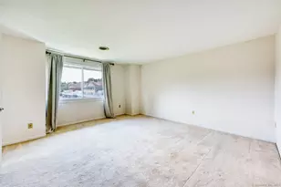 592 Mountain Rd, West Hartford, CT 06117 - Photo 26