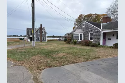 21 Fenwick Street, Old Saybrook, CT 06475 - Photo 8