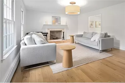 33 Riverfield Drive, Weston, CT 06883 - Photo 4